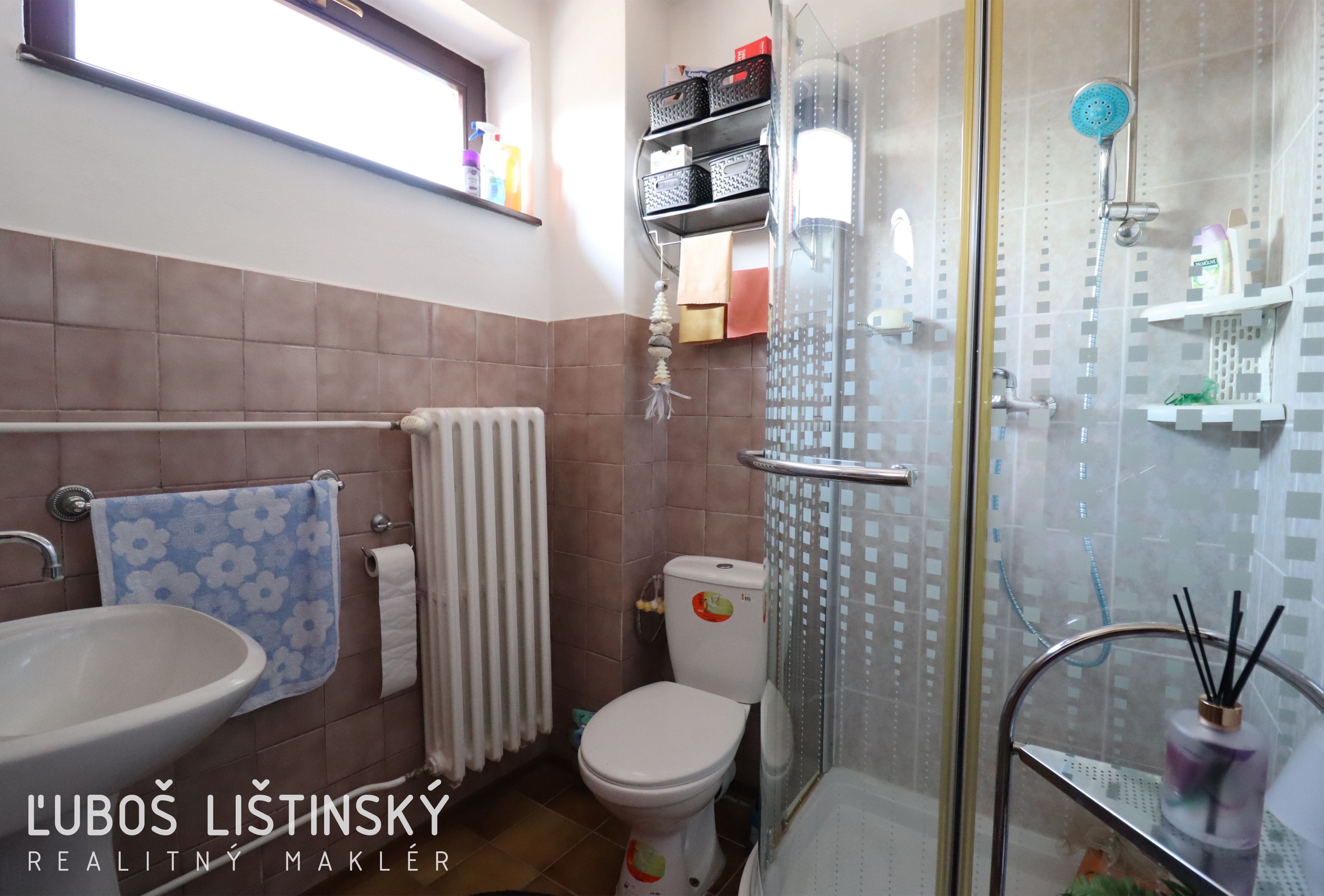listinsky_6a67013c91aeb