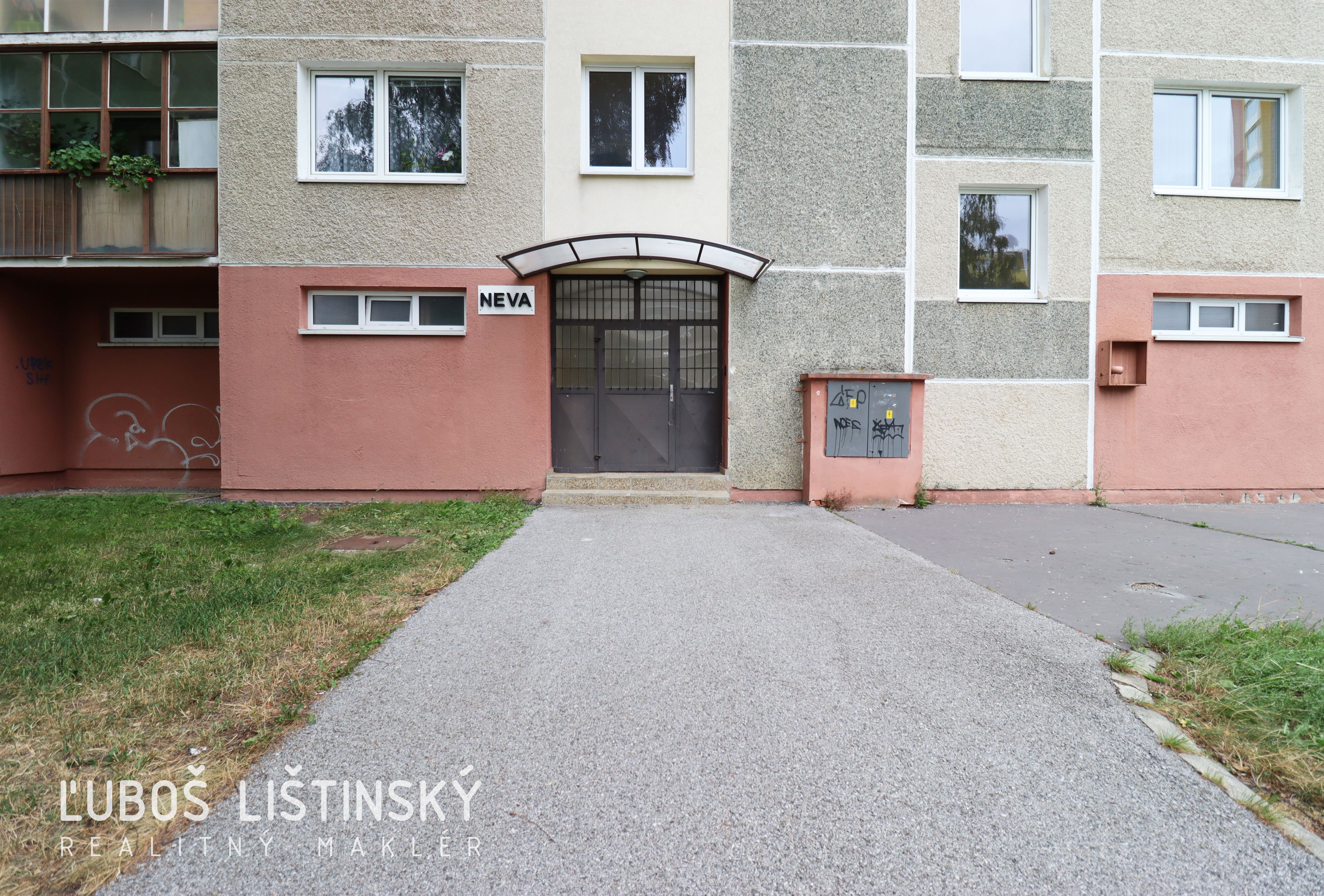 listinsky_6a8dfb6d4c675